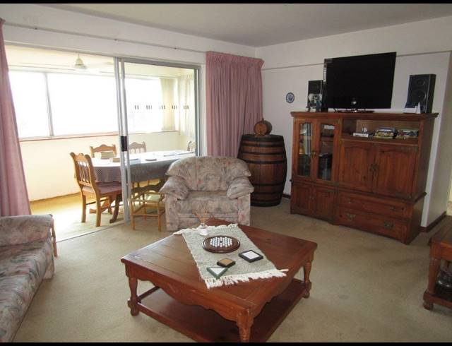 2 BEDROOM FLAT SOLD IN PINETOWN CENTRAL